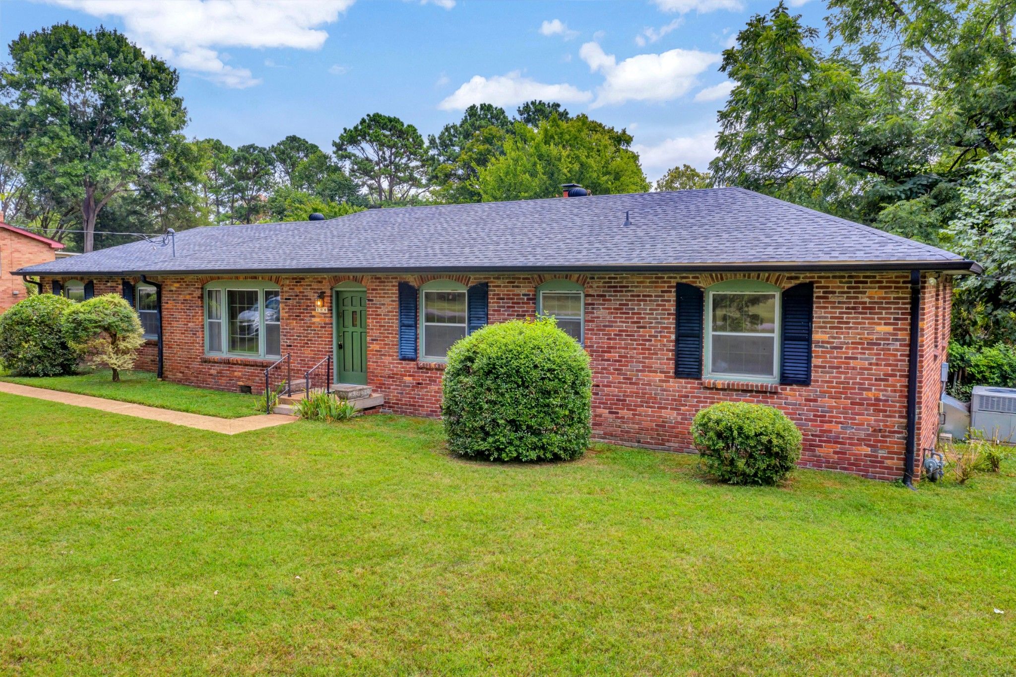 Sarah Berry Annex Hendersonville TN 37075
